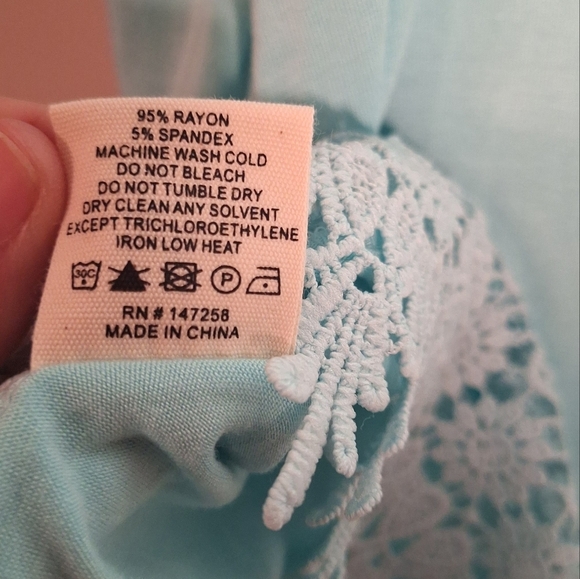 Simply Southern Cross Straps Lace Hem Dress Green Ladies Medium NWT Comfy Cute - Picture 3 of 4